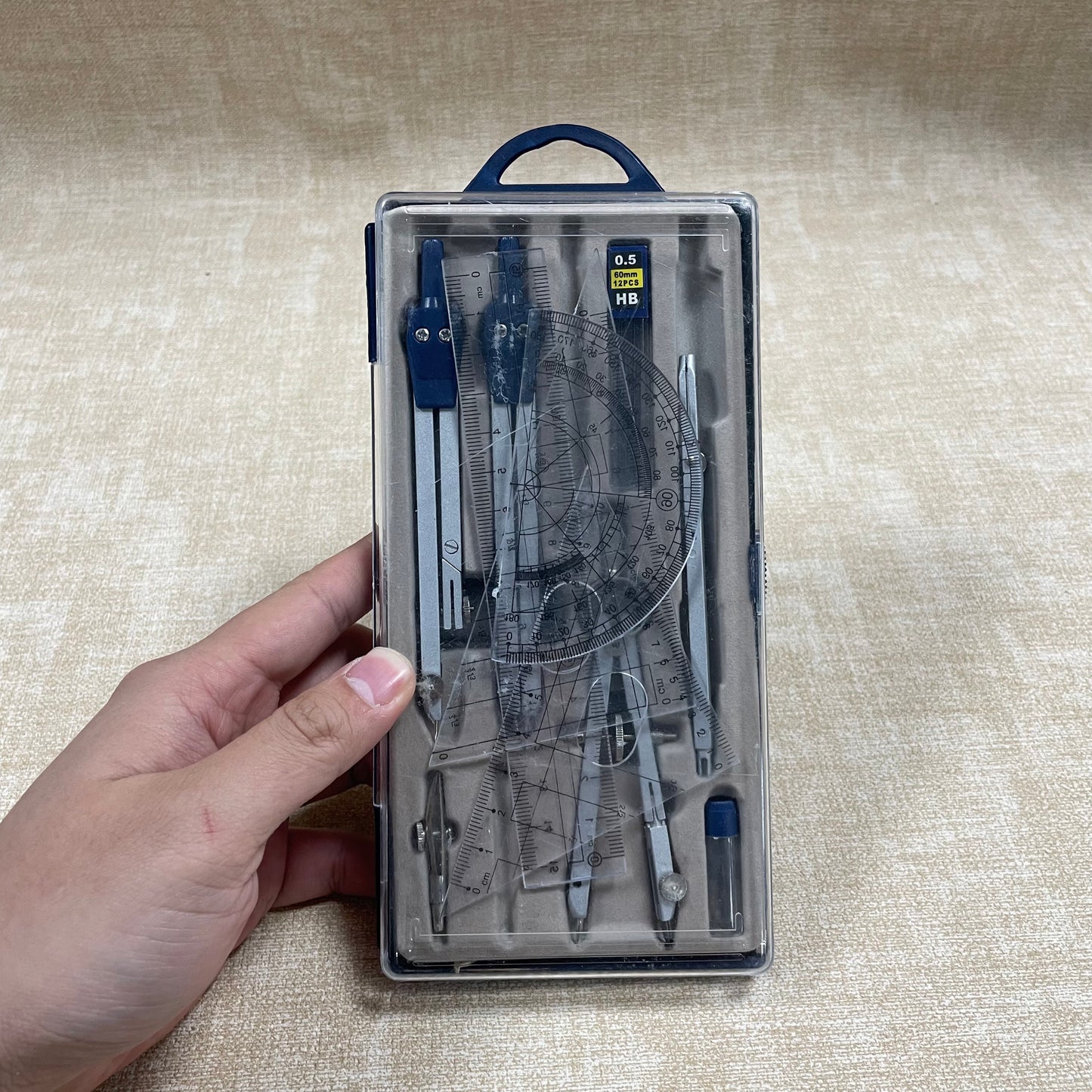 Molvix 13-piece math compass kit is a high-quality, precision tool set designed for versatile applications, featuring an extension beam design and making an excellent practical gift for students and professionals alike.